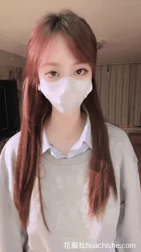 菲菲公主 美乳馒头逼全裸道具自慰预览图05