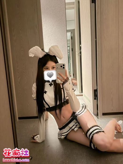 高颜值美腿反差婊 紫蛋 视频预览图06