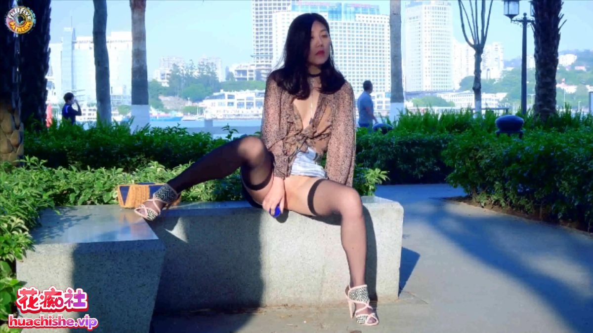 宜家门女主角Fullfive 各种场景户外露出自慰合集预览图09