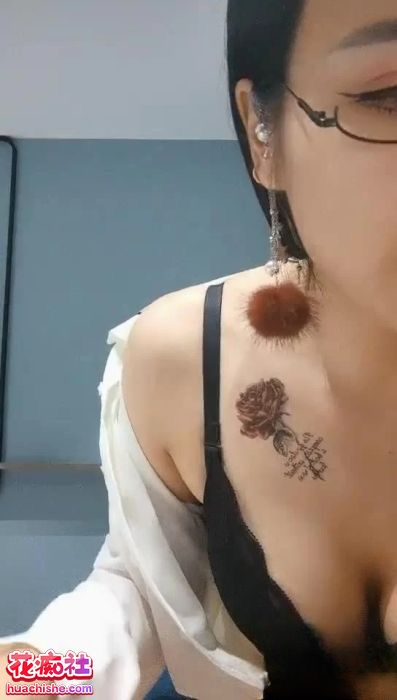 最强极品按摩女技师 按摩榨精服务诱预览图10