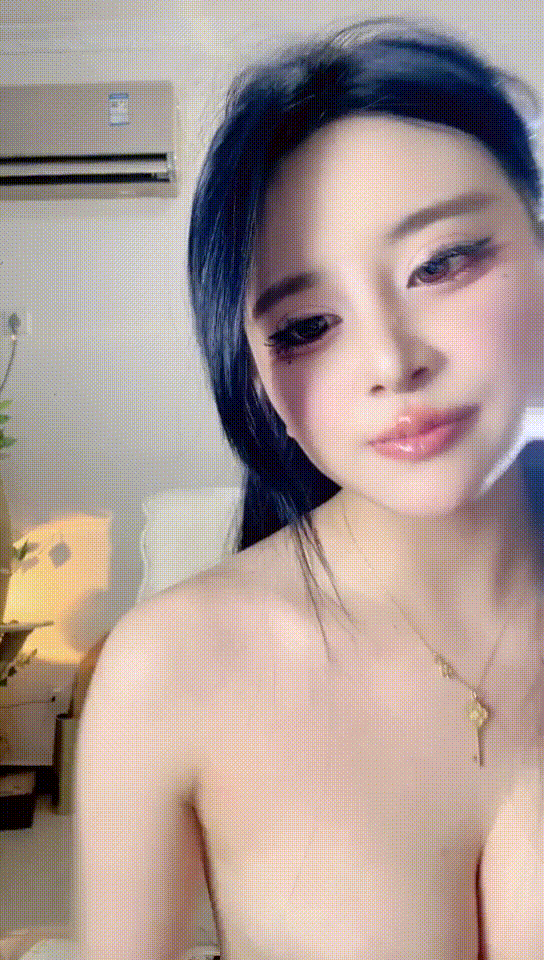 图片[6]-【资源名称】：【115eD2K】顶级御姐【悠悠子】电眼魅惑！极致美人儿~！大奶骚货身材气质一流，露脸脱衣全裸掰逼【26V/27.1GB/2配额】-98推特-精选每日热门,专注打造高质量合集资源平台